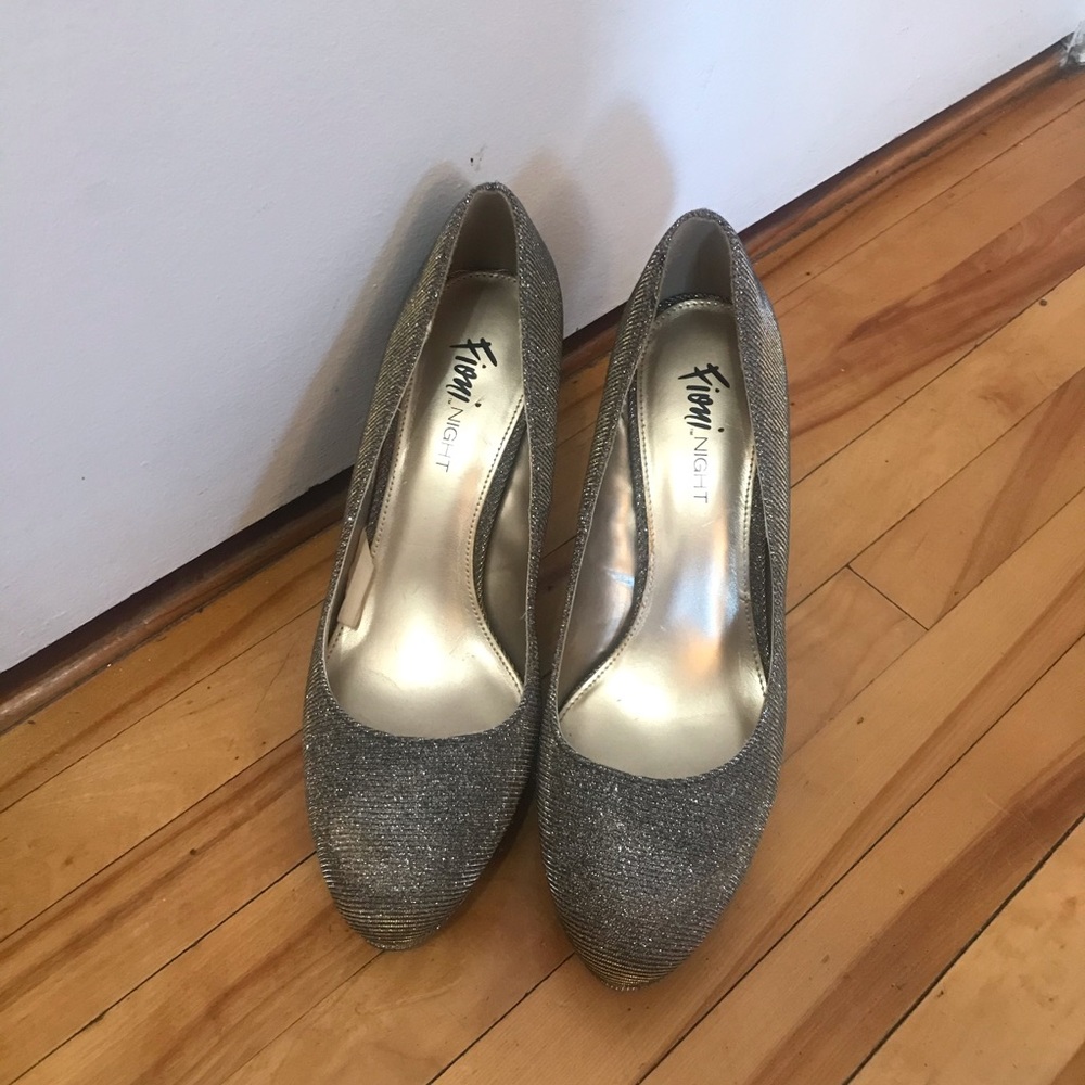 Shimmery Golden Pumps